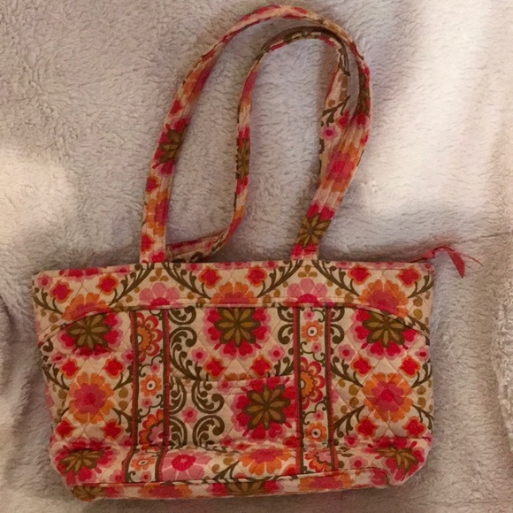Vera Bradley Handbags - Vera Bradley handbag